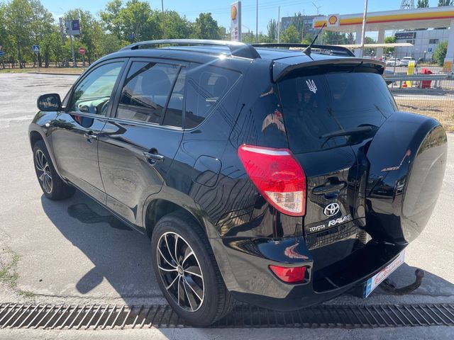 Toyota RAV4 - зображення 5