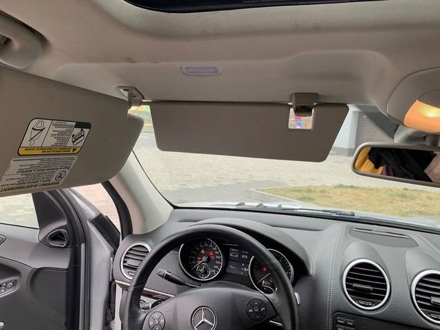 Mercedes-Benz GL-Класс - зображення 3