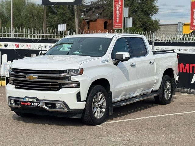 Chevrolet Silverado - зображення 1