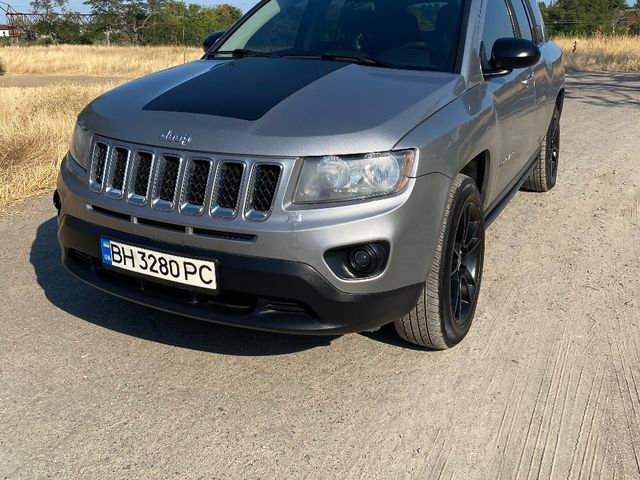 Jeep Compass - зображення 1
