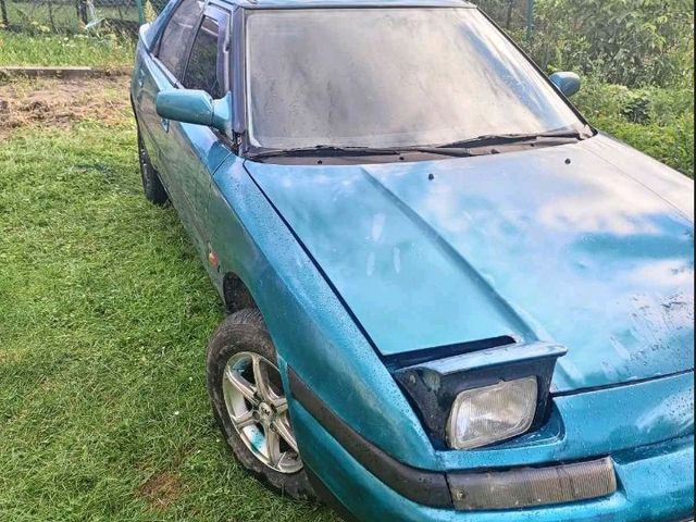Mazda 323 - зображення 4