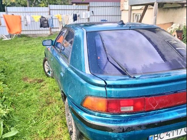Mazda 323 - зображення 2