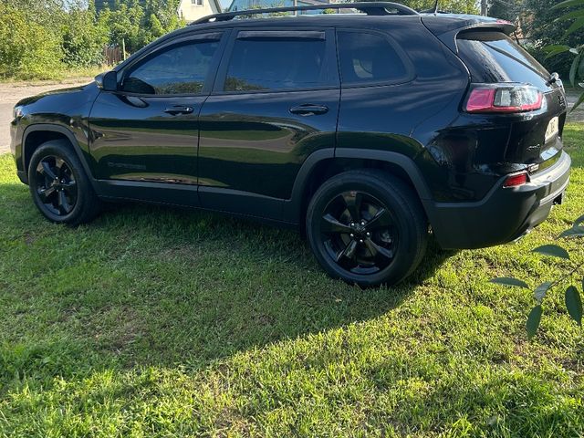 Jeep Cherokee - зображення 3
