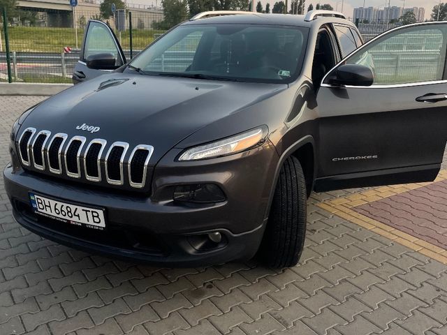 Jeep Cherokee - зображення 1