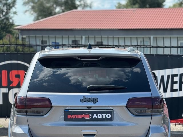 Jeep Grand Cherokee - фото 5