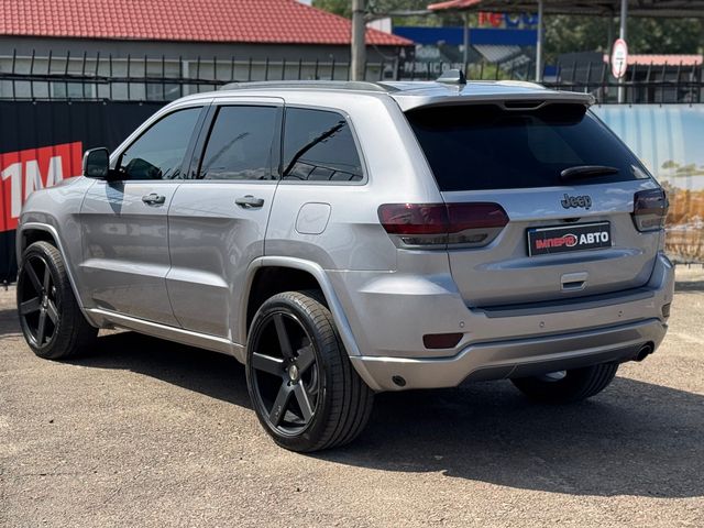 Jeep Grand Cherokee - фото 4