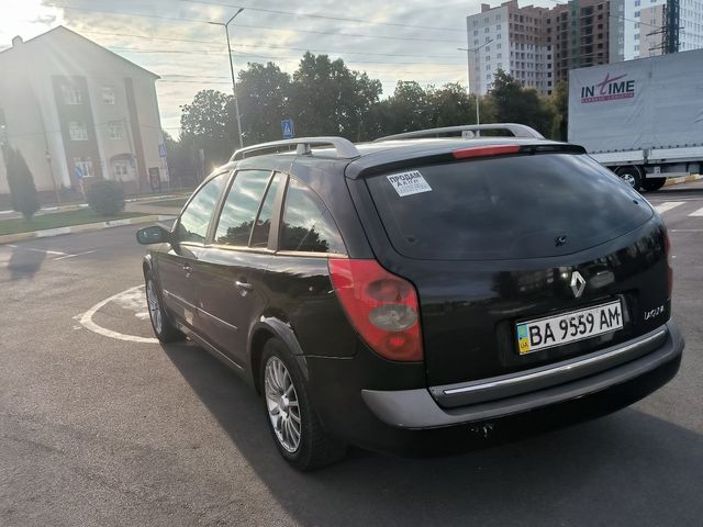 Renault Laguna - фото 5