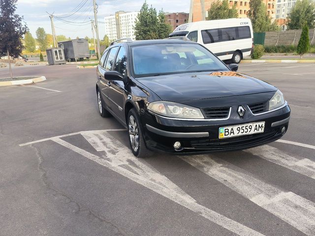 Renault Laguna - фото 2