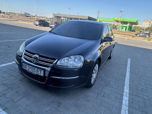 Volkswagen Jetta - зображення 1
