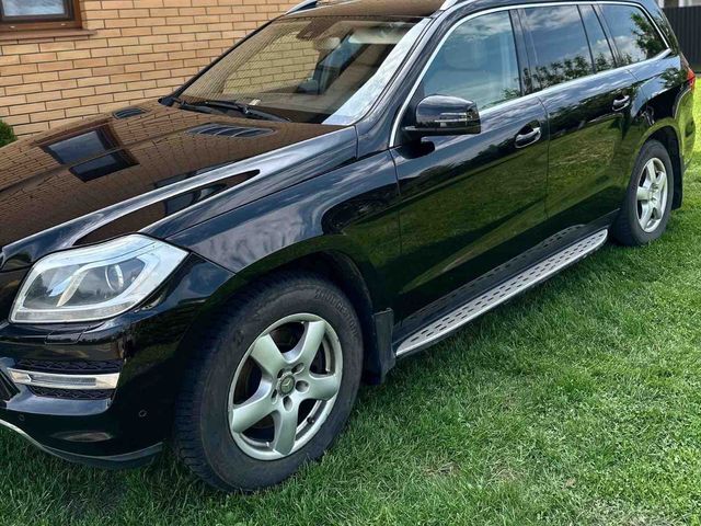 Mercedes-Benz GL-Класс - зображення 1