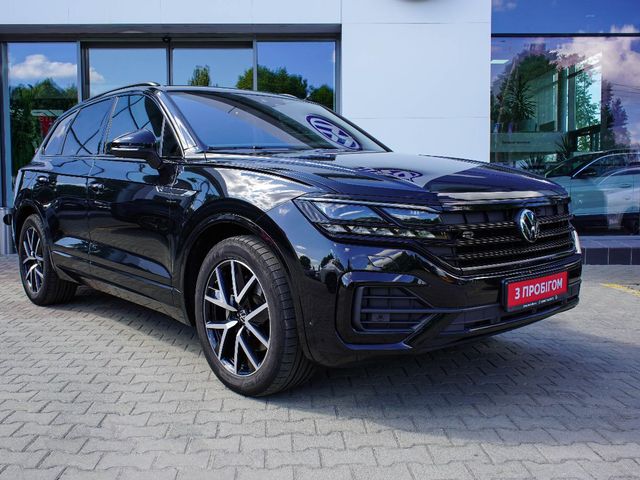 Volkswagen Touareg - зображення 1