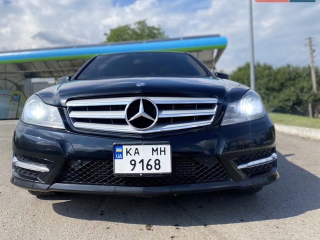 Mercedes-Benz C-Класс - зображення 2