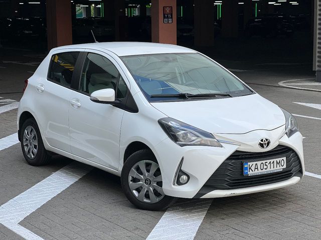 Toyota Yaris - зображення 1