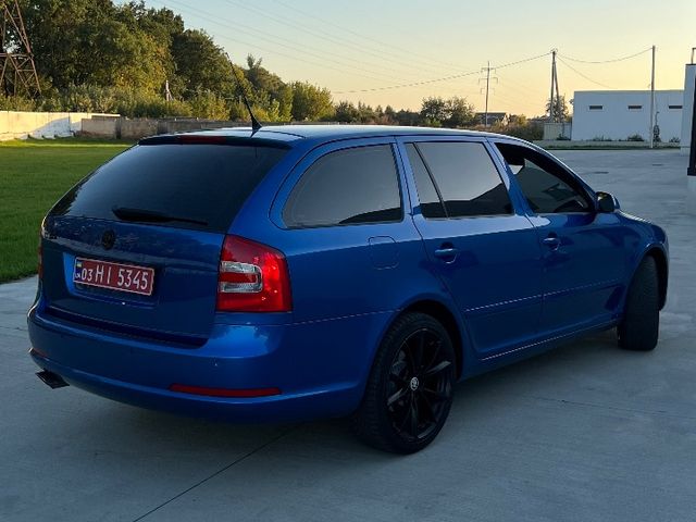 Skoda Octavia RS - фото 3