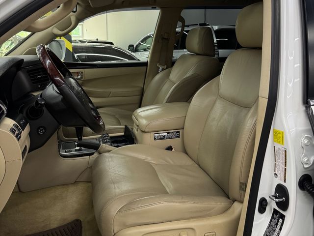 Lexus LX - зображення 5