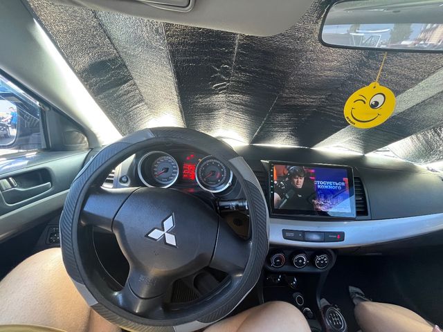 Mitsubishi Lancer - зображення 4