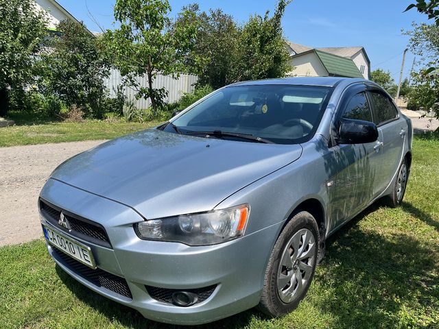 Mitsubishi Lancer - зображення 1