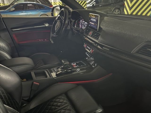 Audi SQ5 - зображення 5