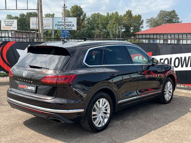 Volkswagen Touareg - зображення 4