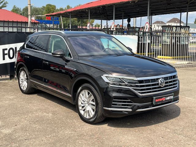 Volkswagen Touareg - зображення 2