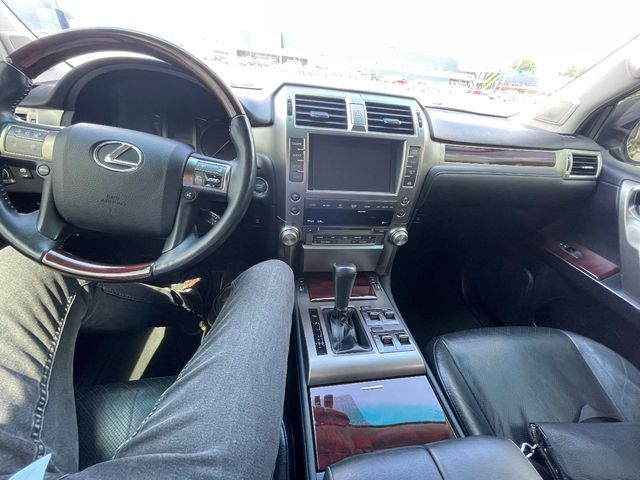 Lexus GX - зображення 2