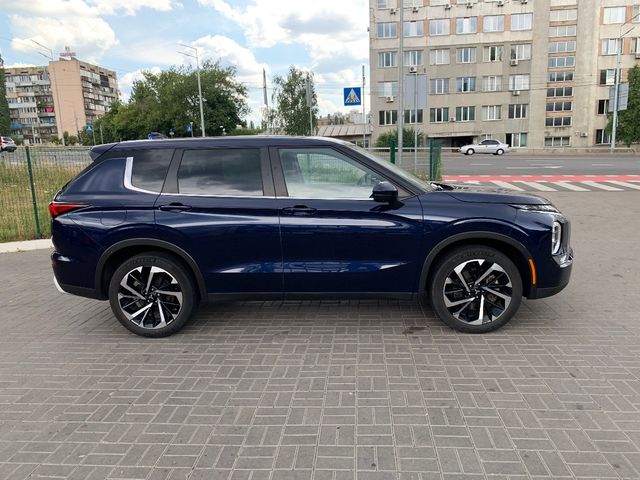 Mitsubishi Outlander - зображення 5