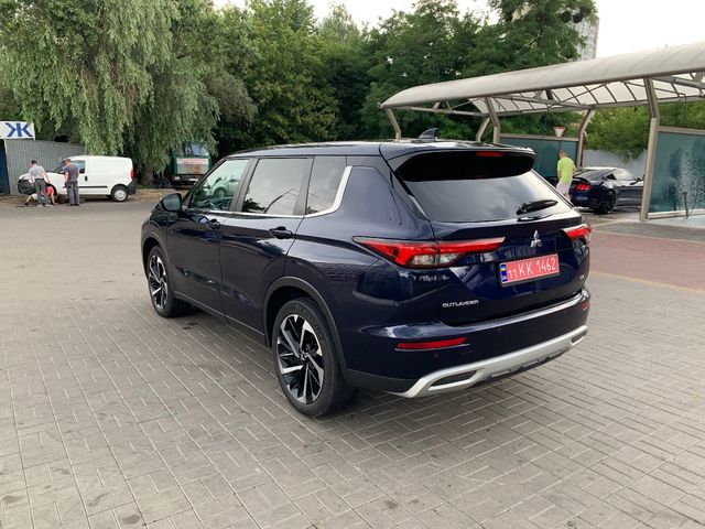Mitsubishi Outlander - зображення 4