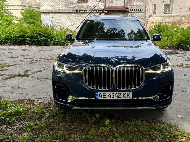 BMW X7 - зображення 1