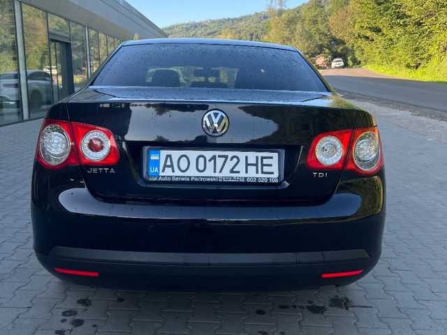 Volkswagen Jetta - зображення 4