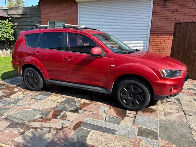 Mitsubishi Outlander - зображення 2