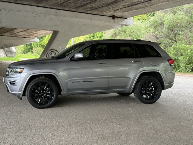 Jeep Grand Cherokee - зображення 2