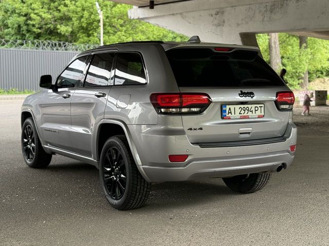 Jeep Grand Cherokee - зображення 4