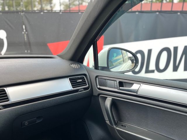 Volkswagen Touareg - зображення 2