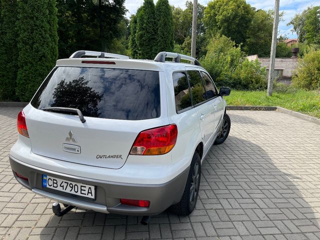Mitsubishi Outlander - зображення 3