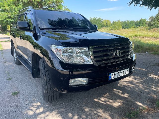 Toyota Land Cruiser - зображення 3