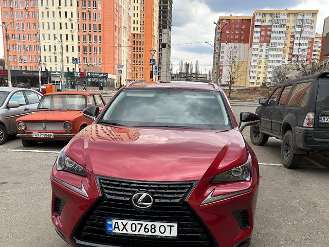 Lexus NX - зображення 1