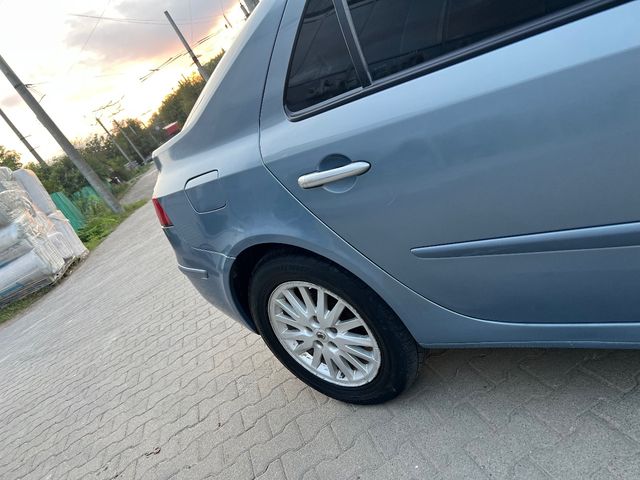 Renault Laguna - зображення 4