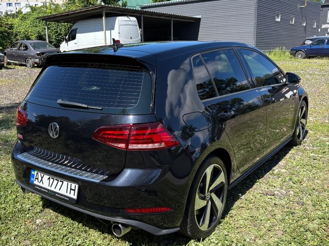 Volkswagen Golf GTI - зображення 4