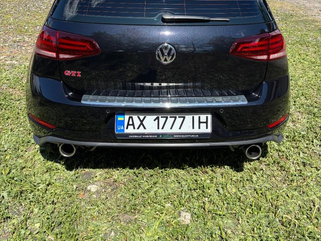 Volkswagen Golf GTI - зображення 5