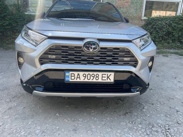 Toyota RAV4 - зображення 2