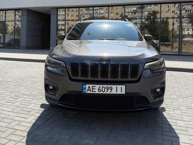 Jeep Cherokee - зображення 1