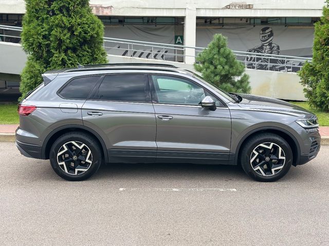 Volkswagen Touareg - зображення 5