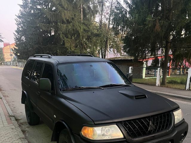 Mitsubishi Pajero Sport - зображення 1