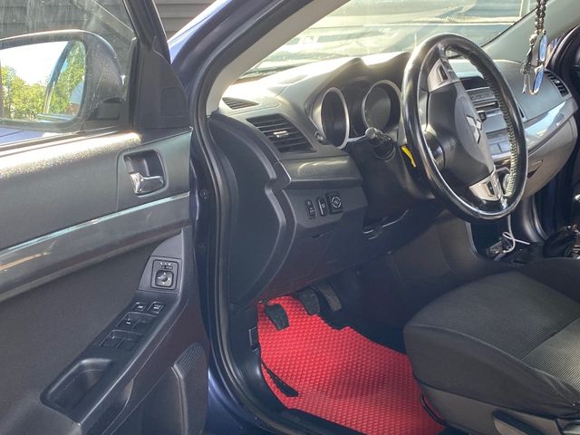 Mitsubishi Lancer - зображення 4