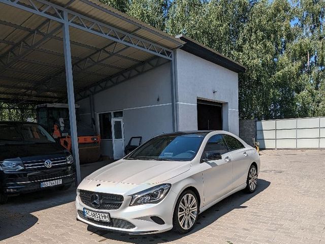 Mercedes-Benz CLA - зображення 1
