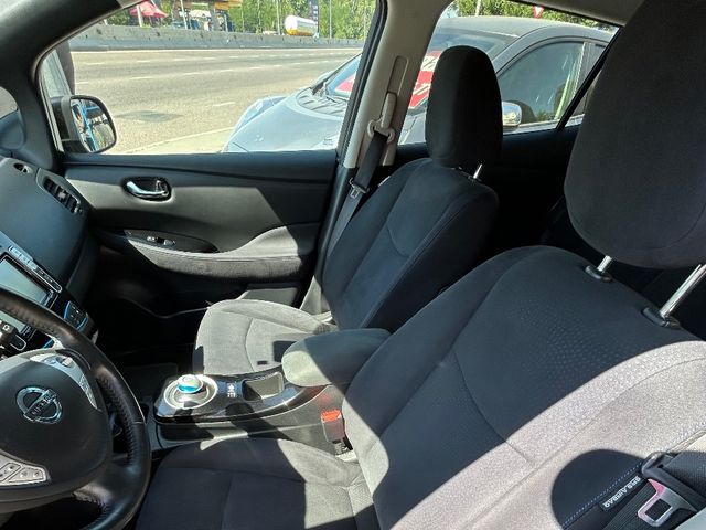 Nissan Leaf - фото 5
