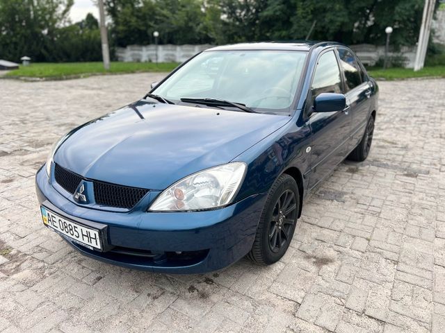 Mitsubishi Lancer - зображення 2