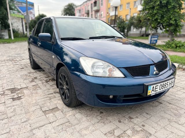 Mitsubishi Lancer - зображення 3
