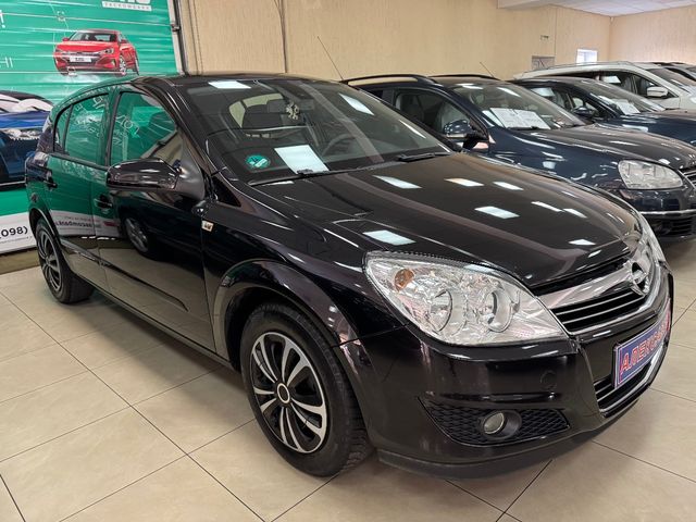 Opel Astra - зображення 1
