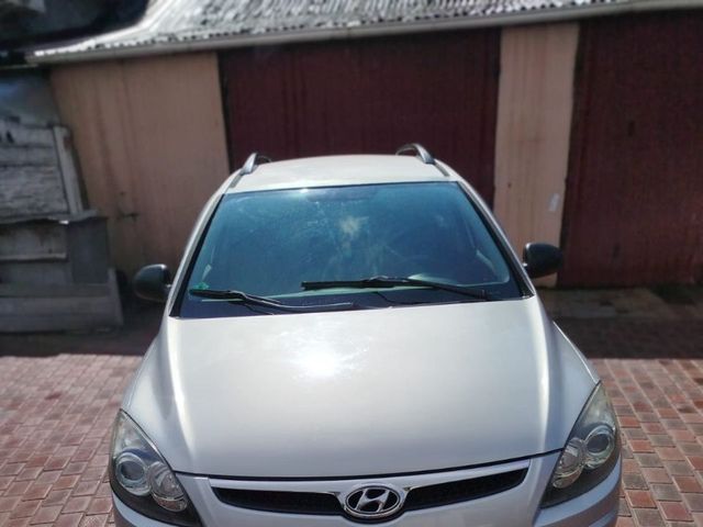 Hyundai i30 - фото 5